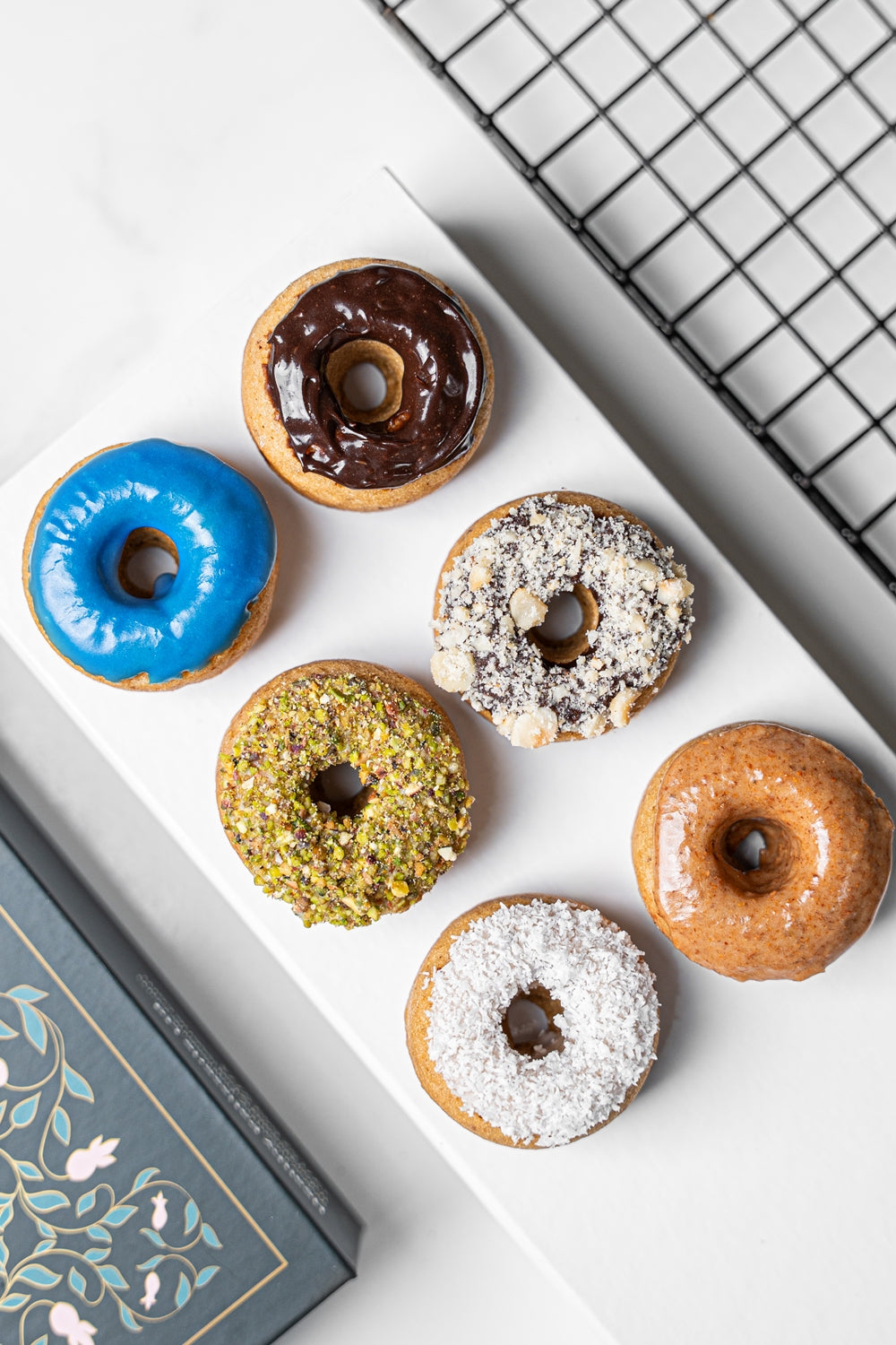 Mix Flavor Donuts (Pack of 6)
