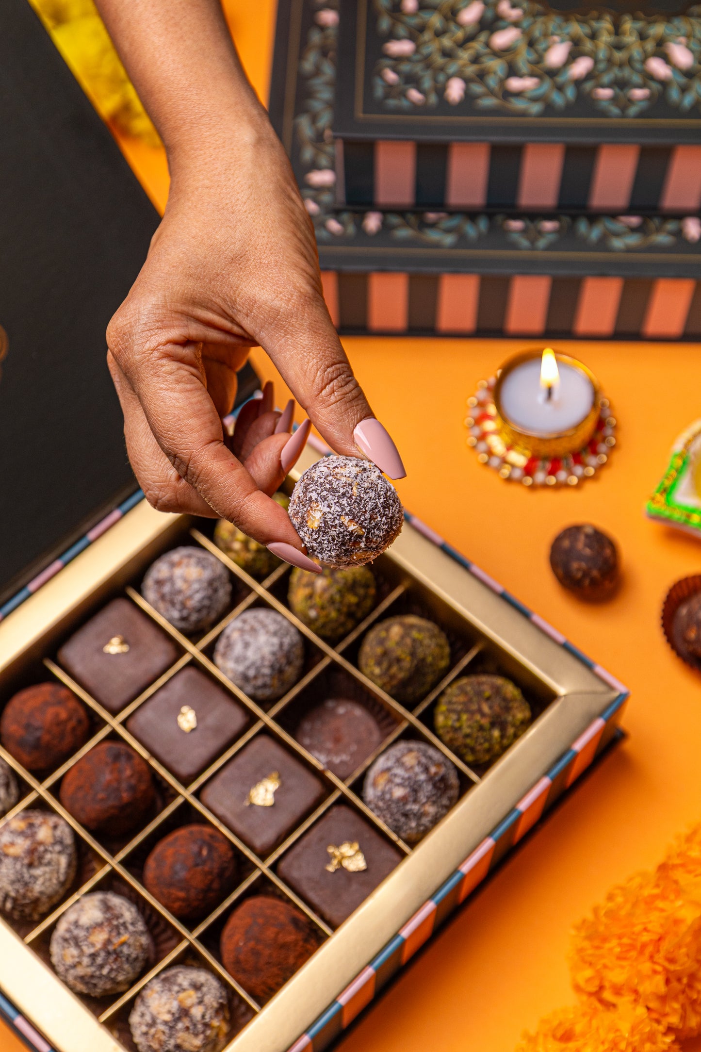 Truffle Date Box