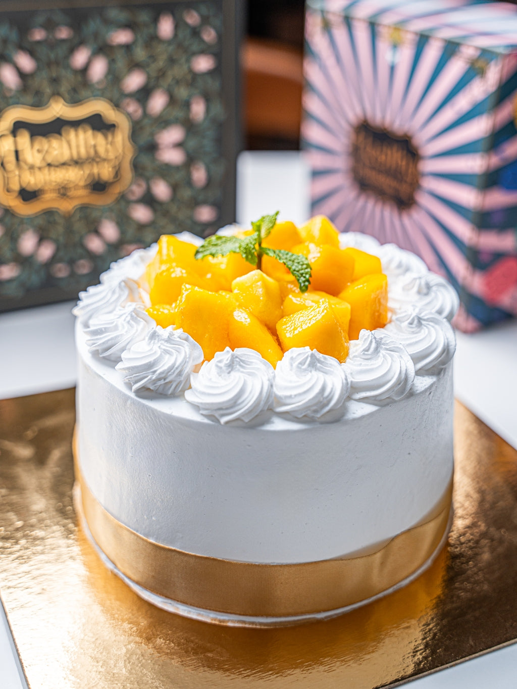 Vanilla Mango Cake